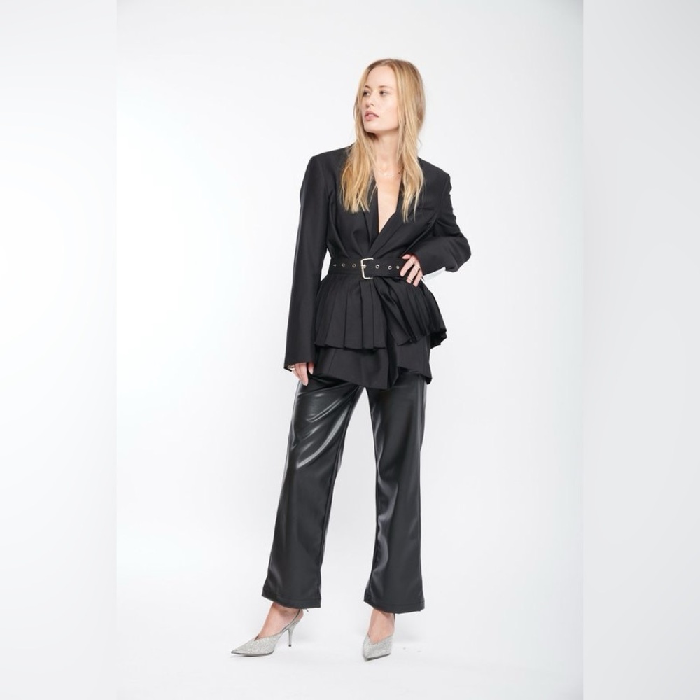MOTHER Skippity Ankle pants in faux leather